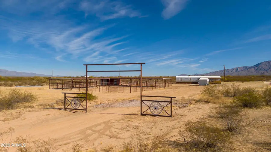 72901 70 1/2 Street, Wenden, AZ 85357 - #2