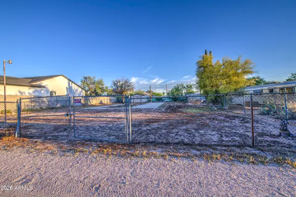 951 N Warner Drive, Apache Junction, AZ 85120