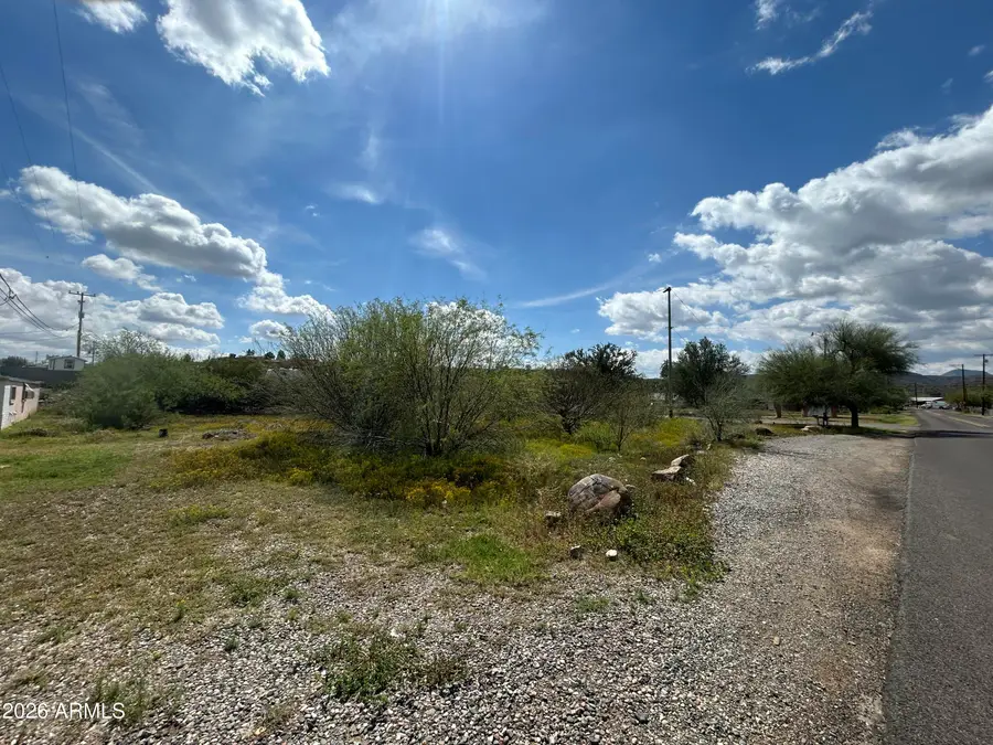 19065 E K Mine Road #1, Black Canyon City, AZ 85324 - #3