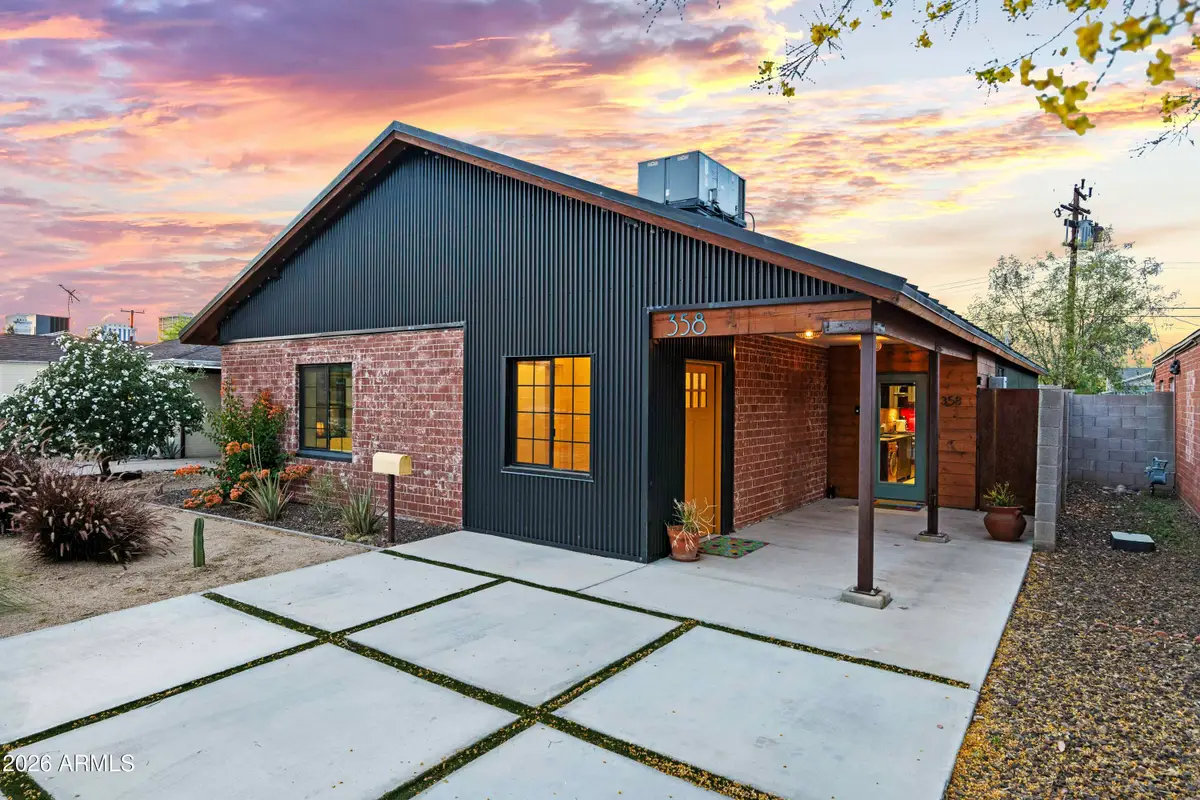 358 E Whitton Avenue, Phoenix, AZ 85012 - #1