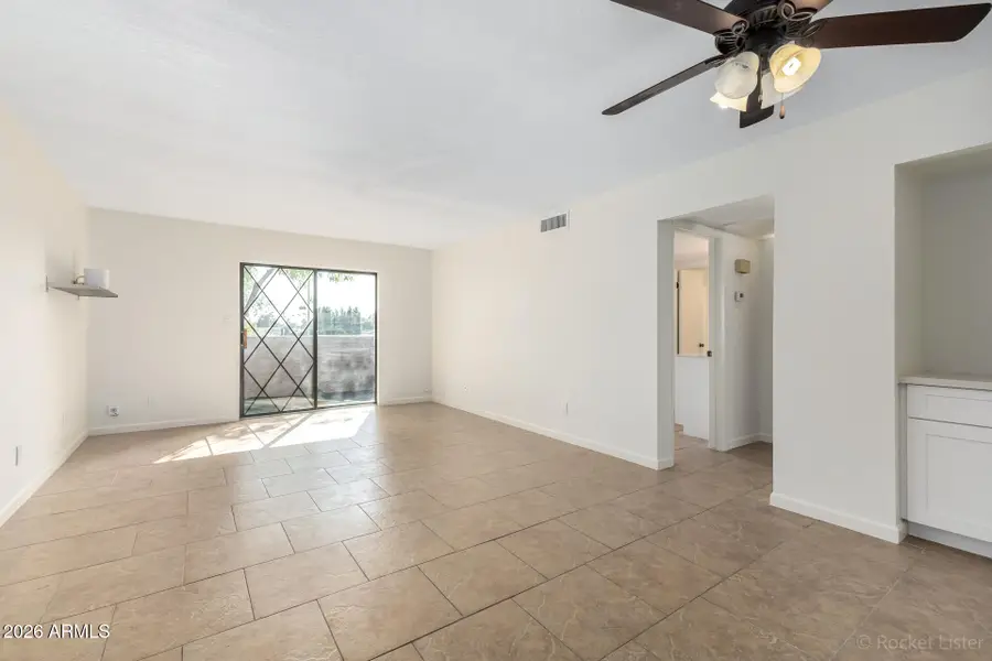 1920 W Lindner Avenue #207, Mesa, AZ 85202 - #3