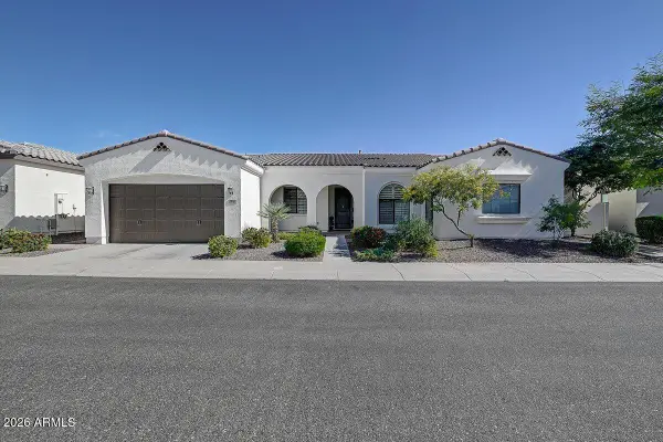 14200 W Village Parkway #2057, Litchfield Park, AZ 85340