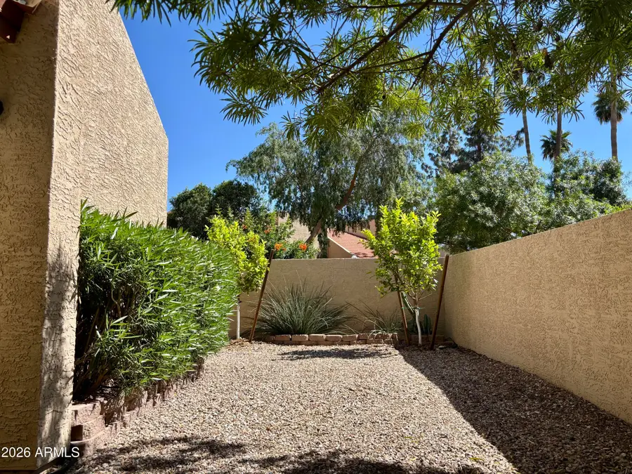 4213 W Calavar Road, Phoenix, AZ 85053 - #2