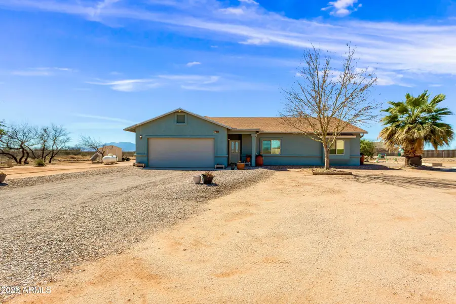 638 E Birch Street, Huachuca City, AZ 85616 - #2