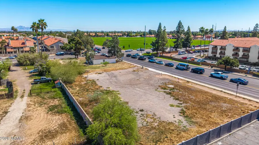 1106 N Center Street, Mesa, AZ 85201 - #2