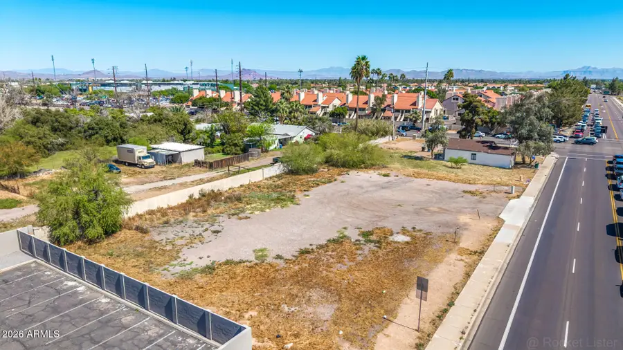 1106 N Center Street, Mesa, AZ 85201 - #3