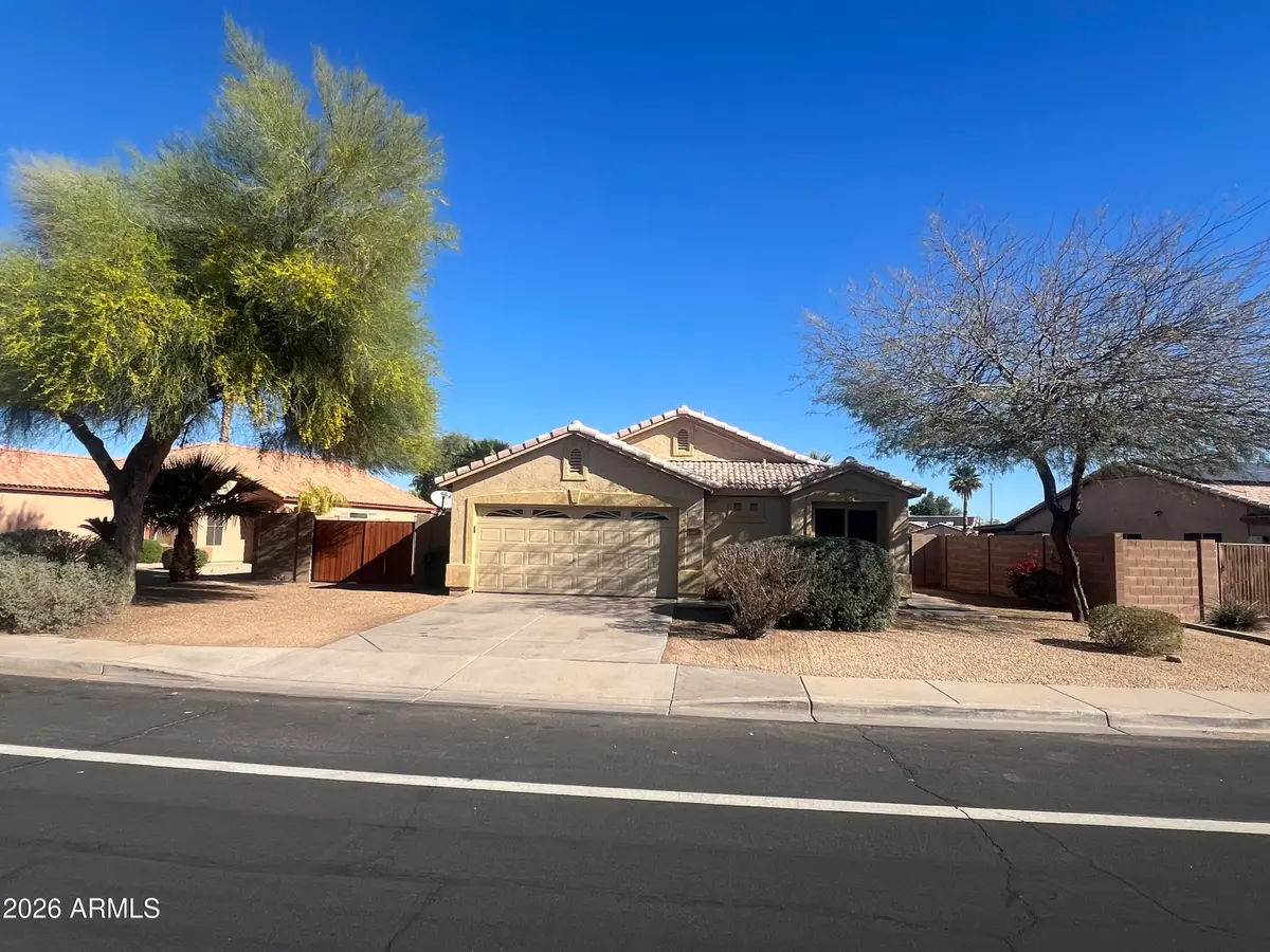 15204 W Honeysuckle Lane, Surprise, AZ 85374 - #1