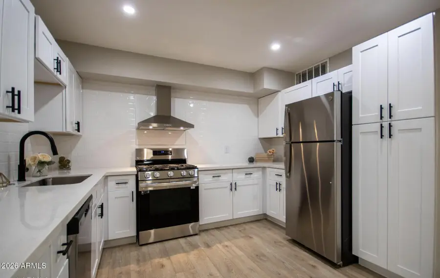 1501 W Grovers Avenue, Phoenix, AZ 85023 - #2