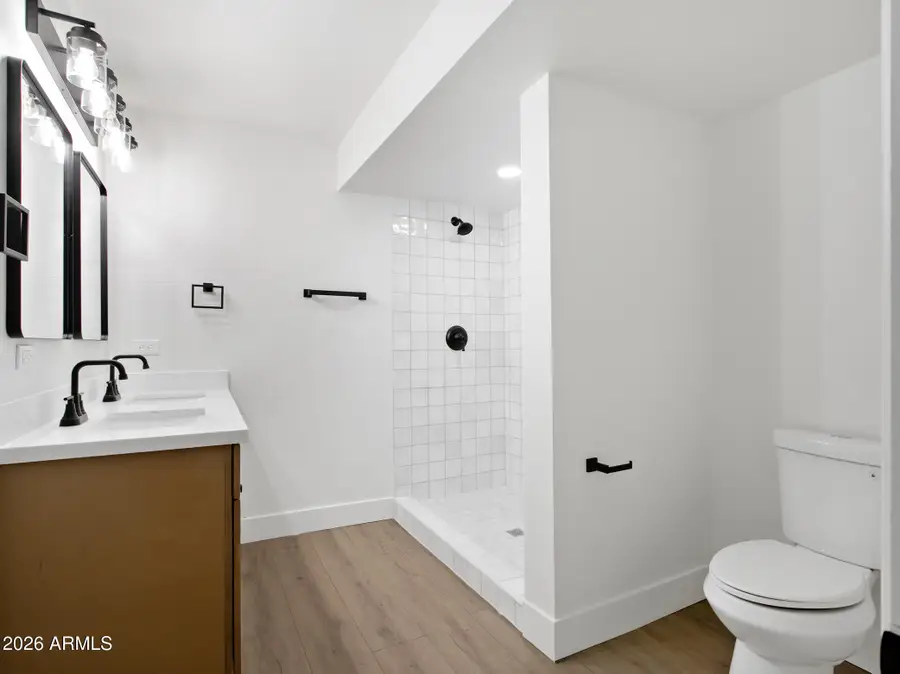 684 W Carla Vista Drive, Chandler, AZ 85225 - #3