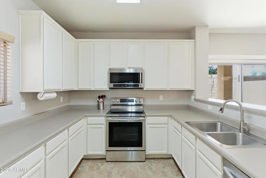 9498 N 82nd Glen, Peoria, AZ 85345 - #3