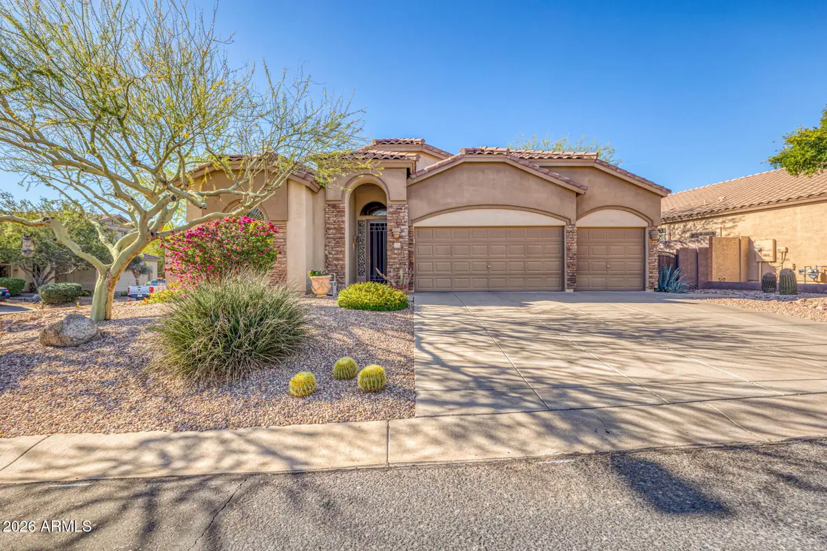 7024 E Russell Street, Mesa, AZ 85207 - #1