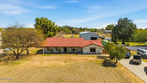 6617 N 181st Avenue, Waddell, AZ 85355