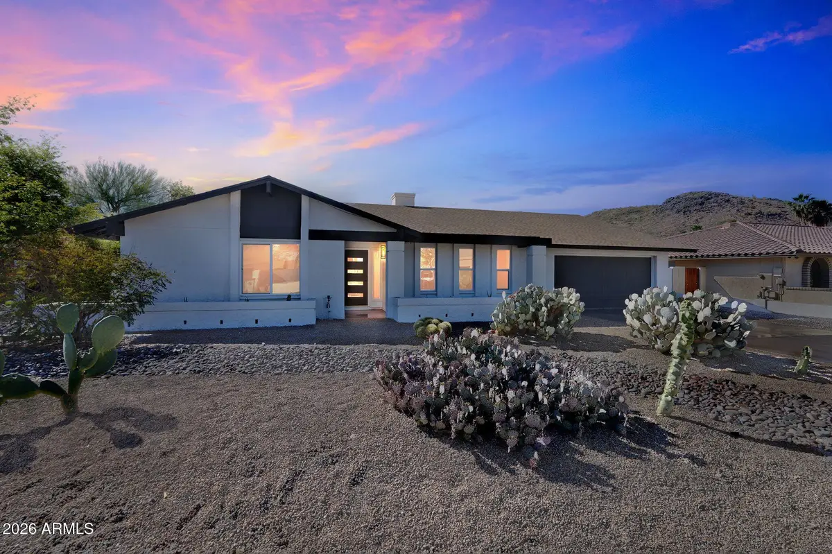 9 E Surrey Avenue, Phoenix, AZ 85022 - #1