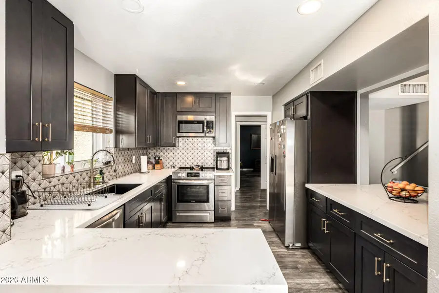 1020 N Sinova --, Mesa, AZ 85205 - #3