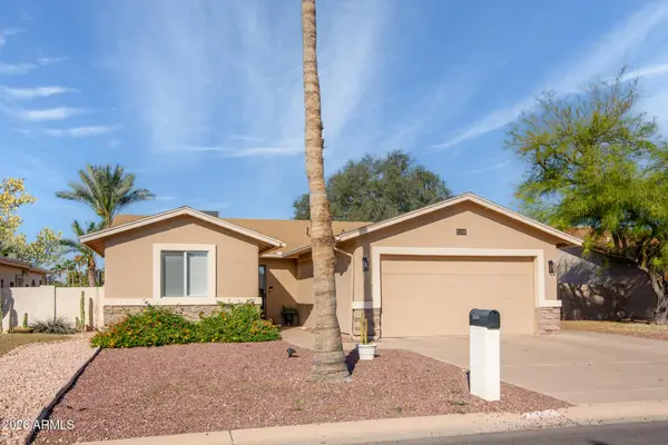 25246 S Pinewood Drive, Sun Lakes, AZ 85248