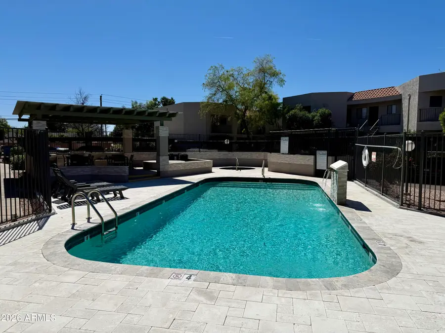 1352 E Highland Avenue #202, Phoenix, AZ 85014 - #2