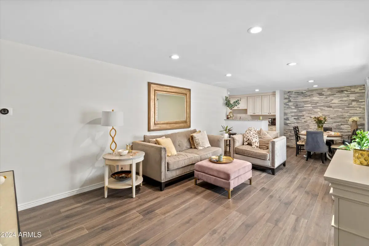 3416 E Amelia Avenue, Phoenix, AZ 85018 - #1