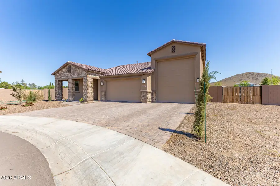 11507 S 51st Drive, Laveen, AZ 85339 - #2