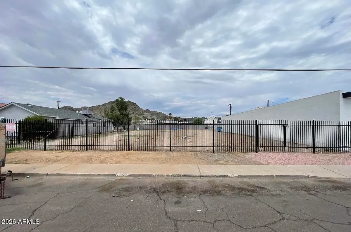 536 E Vogel Avenue, Phoenix, AZ 85020 - #1