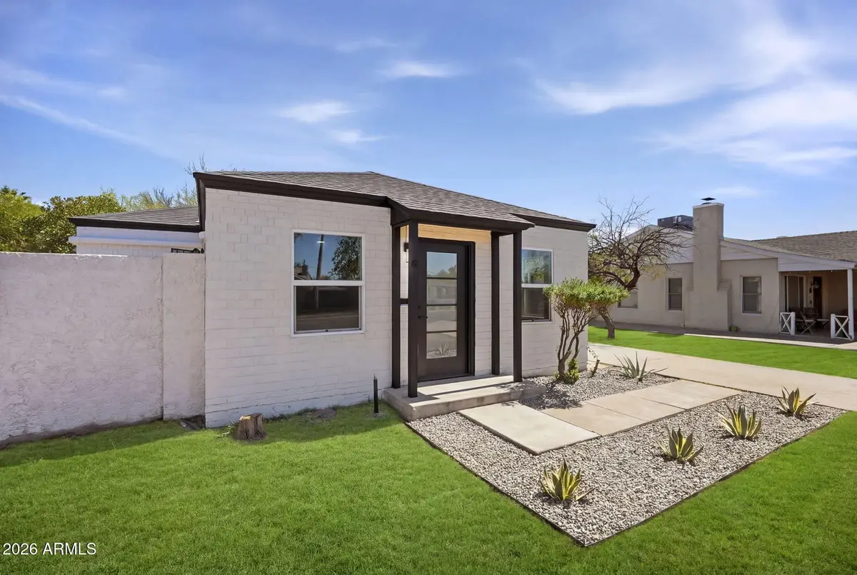 2239 N Edgemere Street, Phoenix, AZ 85006 - #1