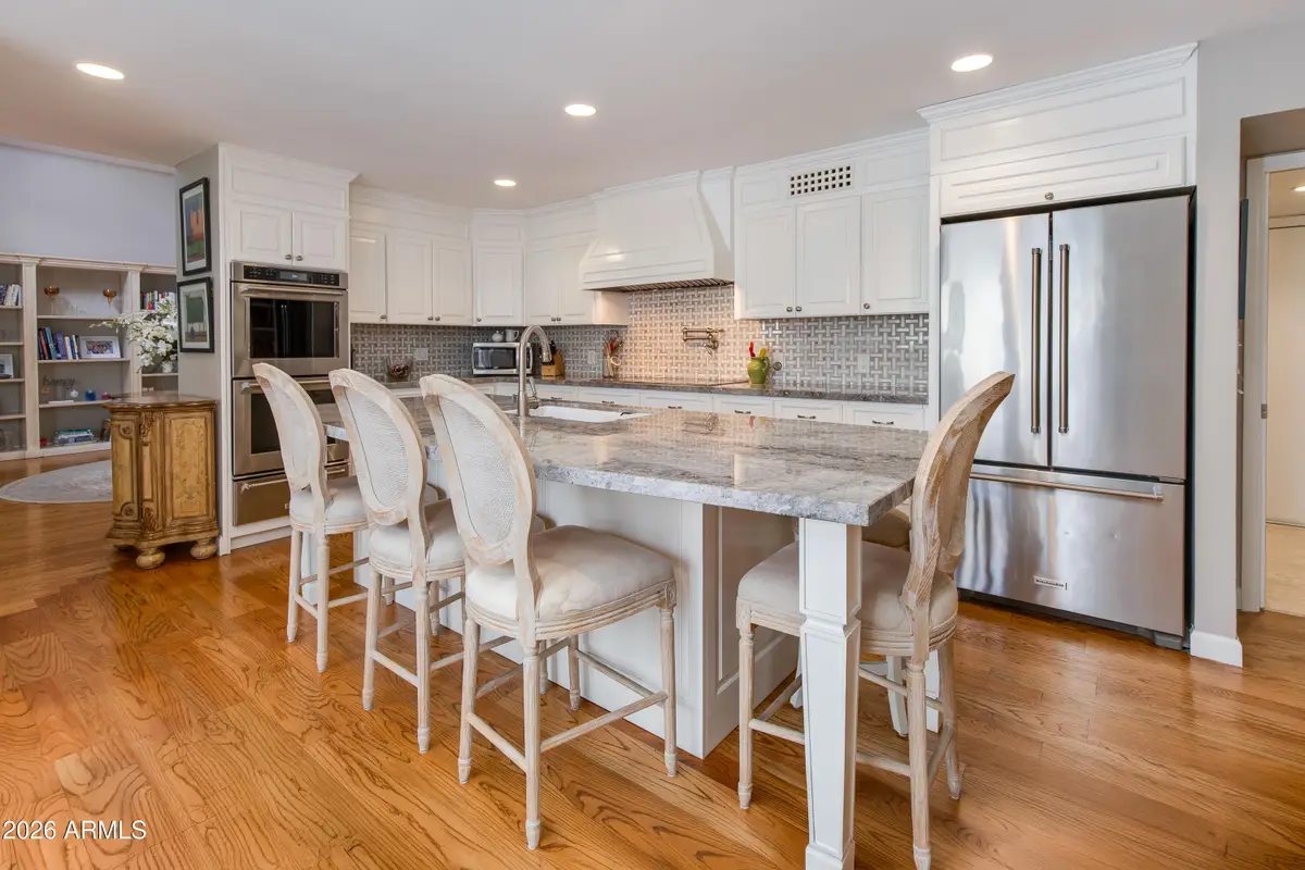 2737 E Arizona Biltmore Circle #2, Phoenix, AZ 85016 - #1