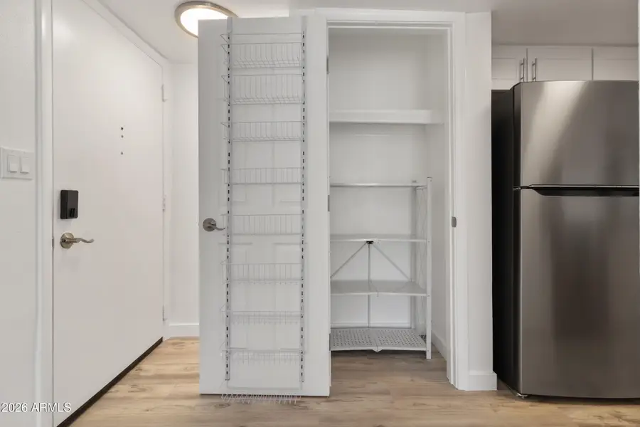 3033 E Devonshire Avenue #2033, Phoenix, AZ 85016 - #3