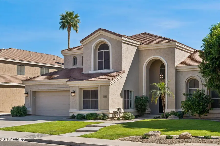 289 E Horseshoe Avenue, Gilbert, AZ 85296 - #2