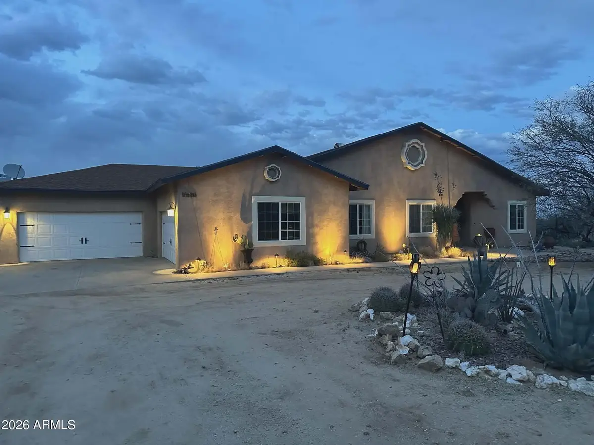 7530 W Bucking Horse Road, Sahuarita, AZ 85629 - #1