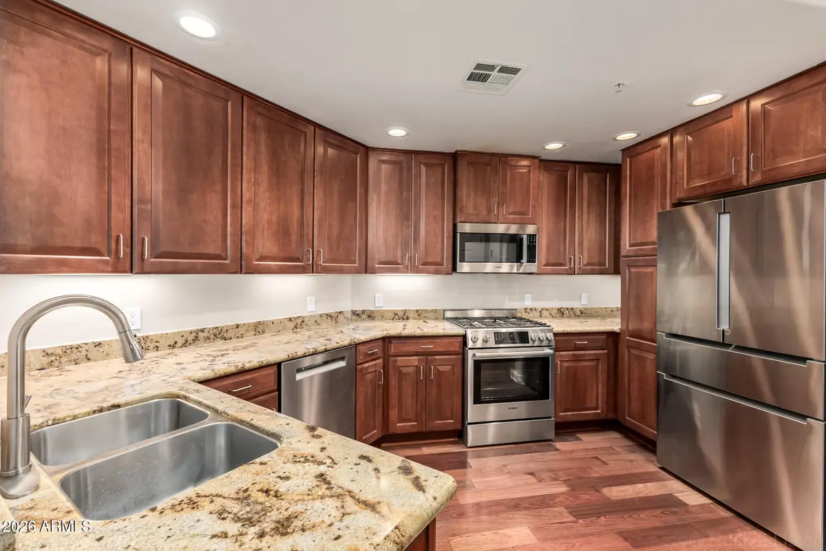 5450 E Deer Valley Drive #1214, Phoenix, AZ 85054 - #1