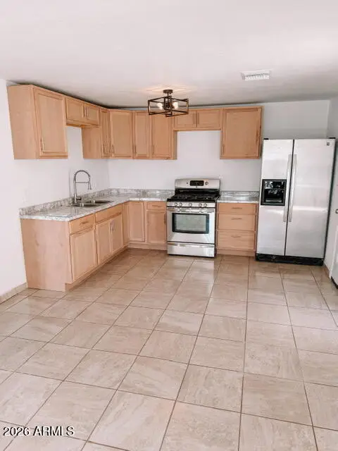 916 E 4th Street, Douglas, AZ 85607 - #3