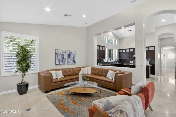 7880 S Michele Lane, Tempe, AZ 85284