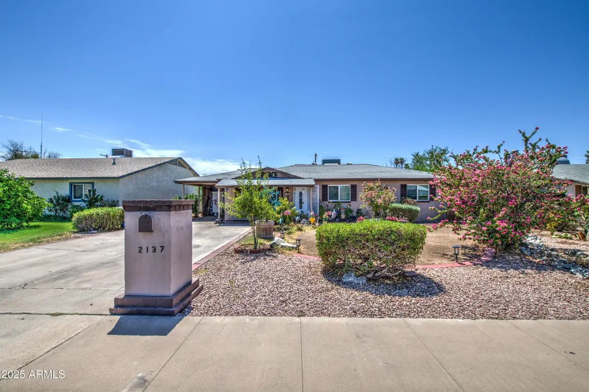 2137 W 1st Place, Mesa, AZ 85201 - #1