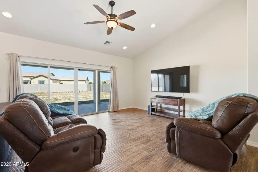 10276 W Mustang Drive, Casa Grande, AZ 85194 - #3