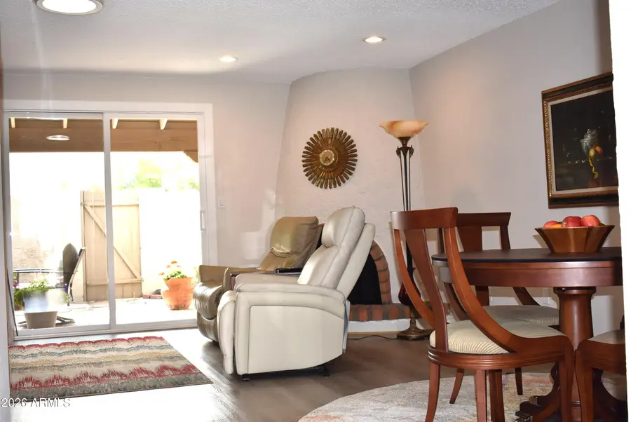 901 E Cochise Drive, Phoenix, AZ 85020 - #2