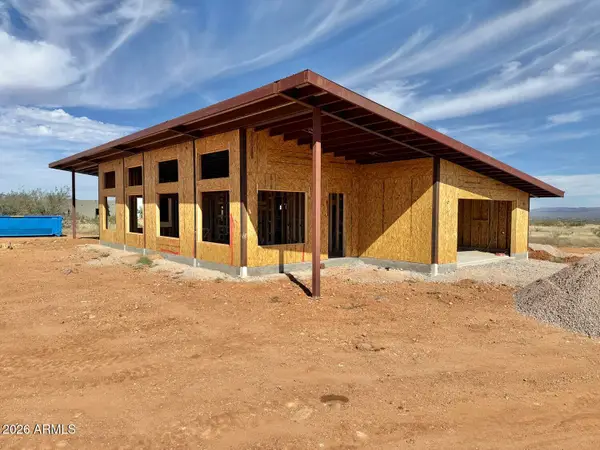 6553 E La Pradera Lane, Hereford, AZ 85615