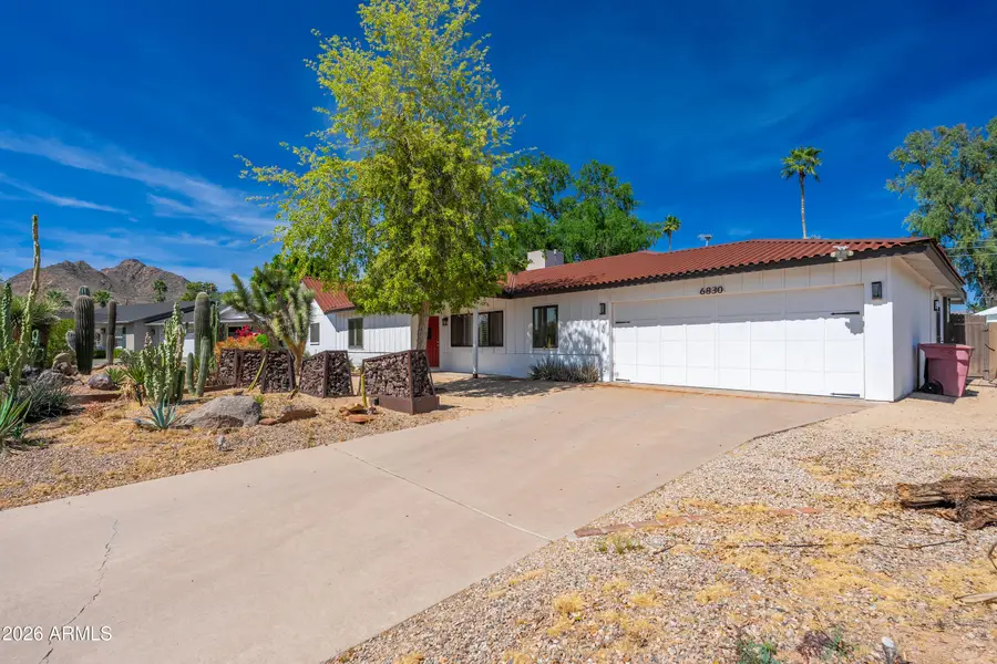 6830 E Paradise Parkway, Scottsdale, AZ 85251 - #3