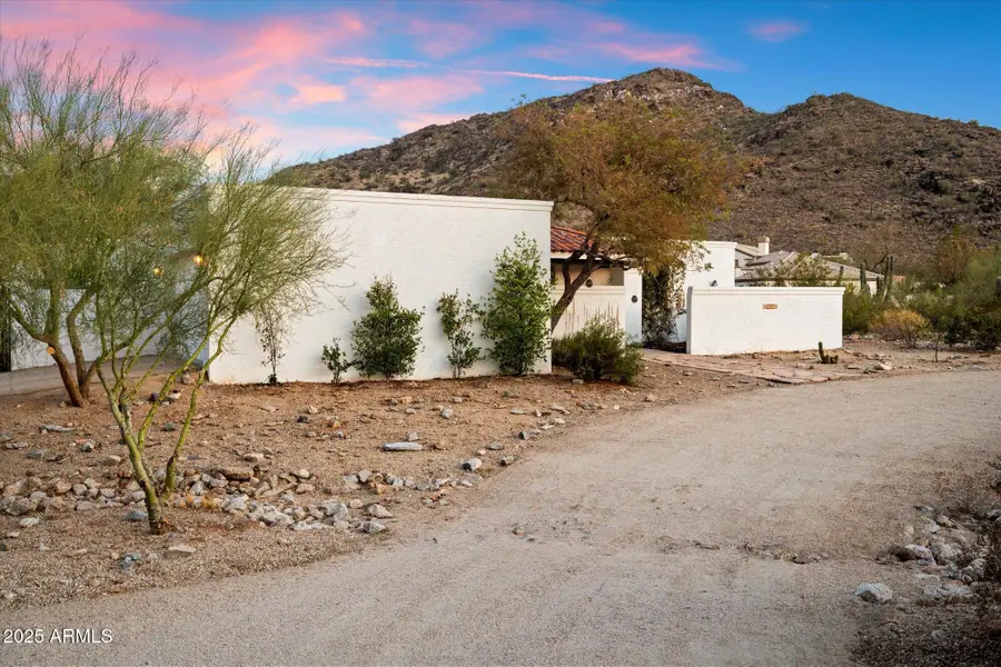 9249 N 40th Street, Phoenix, AZ 85028 - #3