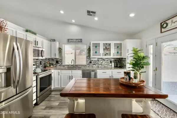 1209 N Charles Street, Gilbert, AZ 85233