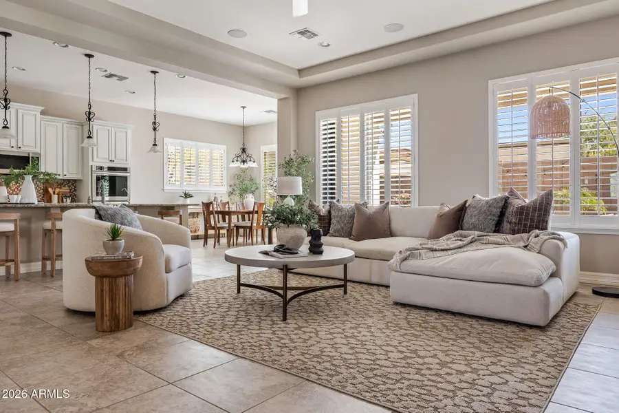 6765 S Jacqueline Way, Gilbert, AZ 85298 - #2