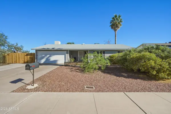 2820 E Inverness Avenue, Mesa, AZ 85204