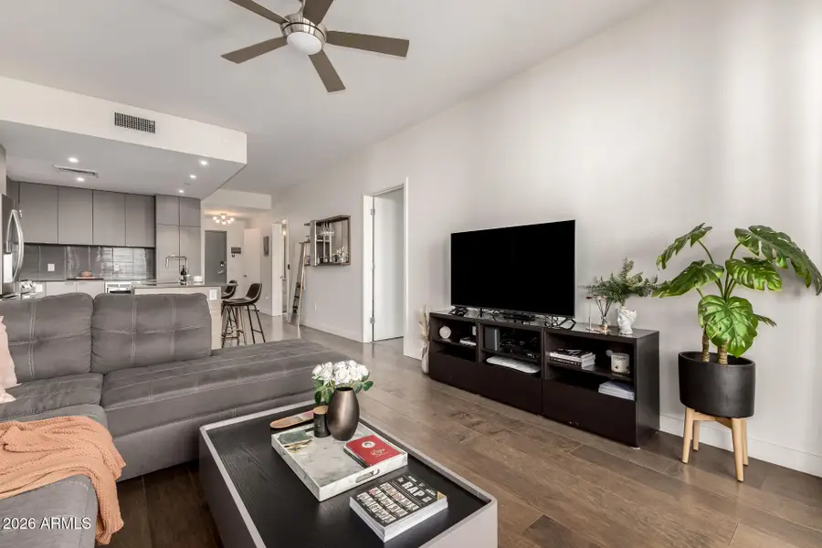 2300 E Campbell Avenue #230, Phoenix, AZ 85016 - #3