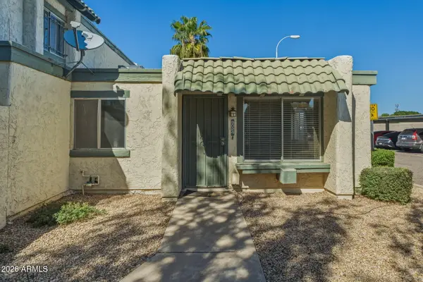9024 N 51st Lane, Glendale, AZ 85302