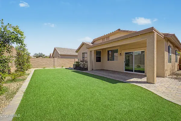 16926 W Nottingham Way, Surprise, AZ 85374