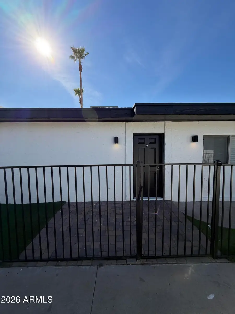 72 W Southern Avenue, Mesa, AZ 85210 - #3