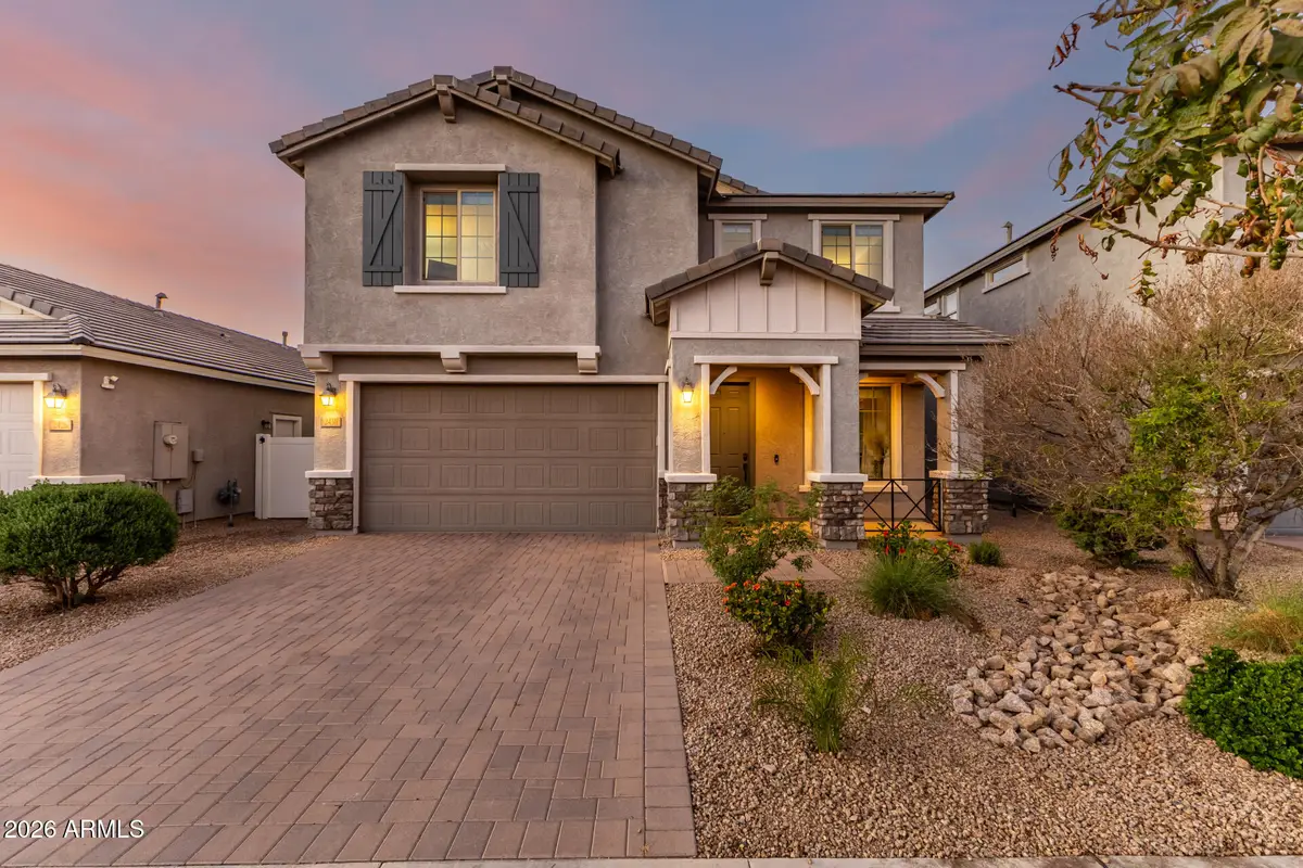 2430 E Saint Anne Avenue, Phoenix, AZ 85042 - #1