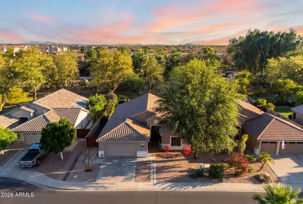 235 W Goldfinch Way, Chandler, AZ 85286