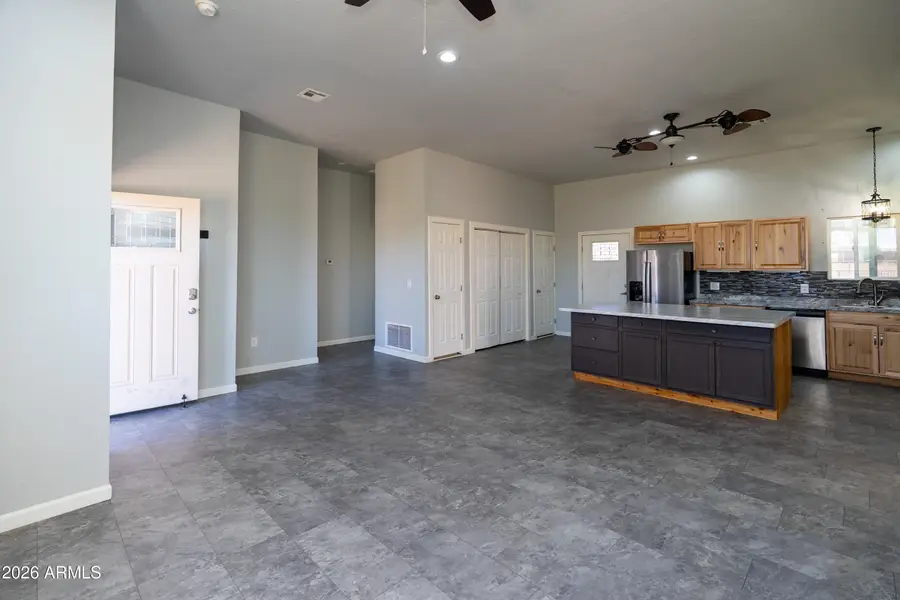 108 E Navajo Street, Huachuca City, AZ 85616 - #2