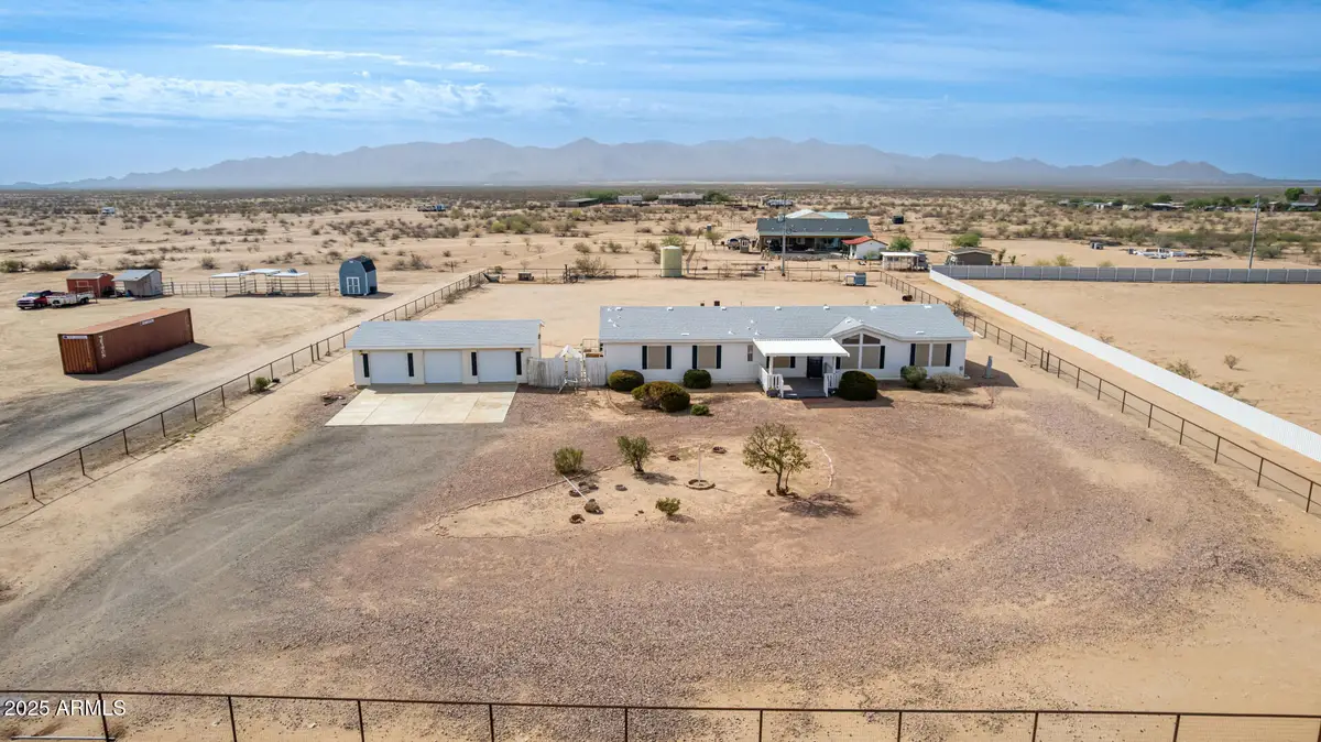23851 W Tether Trail, Wittmann, AZ 85361 - #1