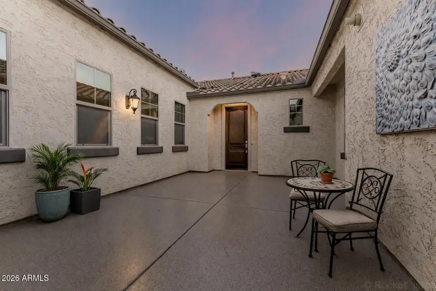 15619 W Minnezona Avenue, Goodyear, AZ 85395 - #2