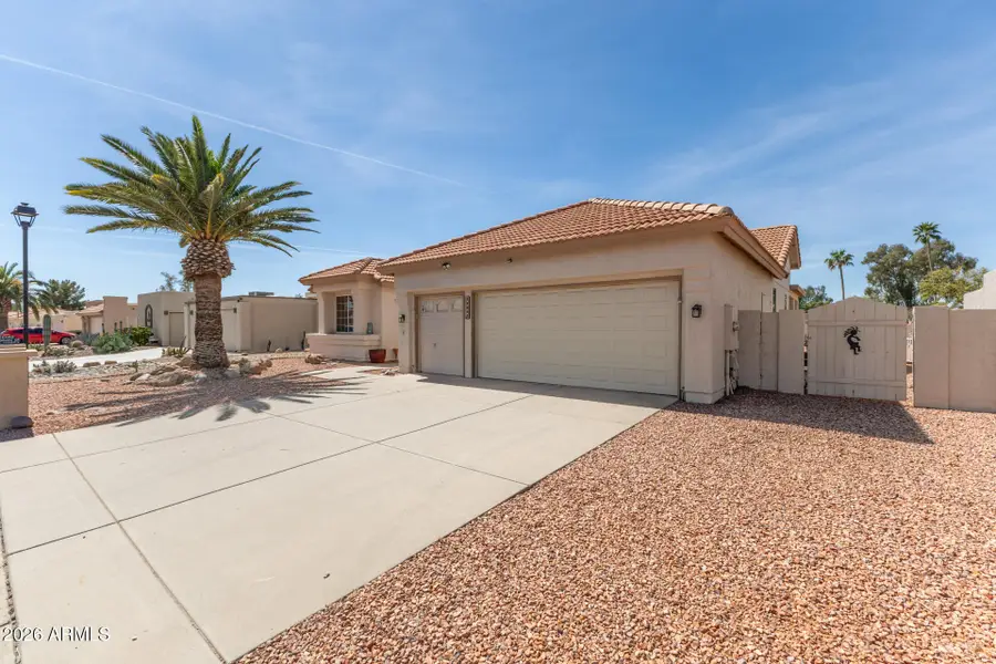 26052 S Glenburn Drive, Sun Lakes, AZ 85248 - #2